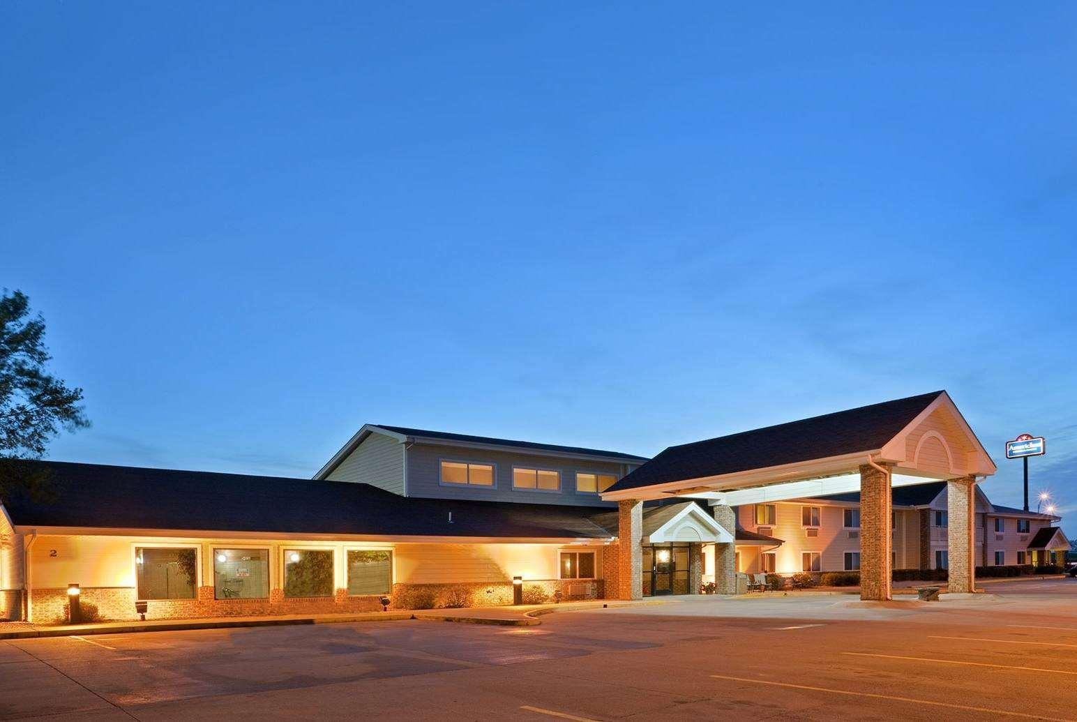 Americinn By Wyndham Stuart Buitenkant foto