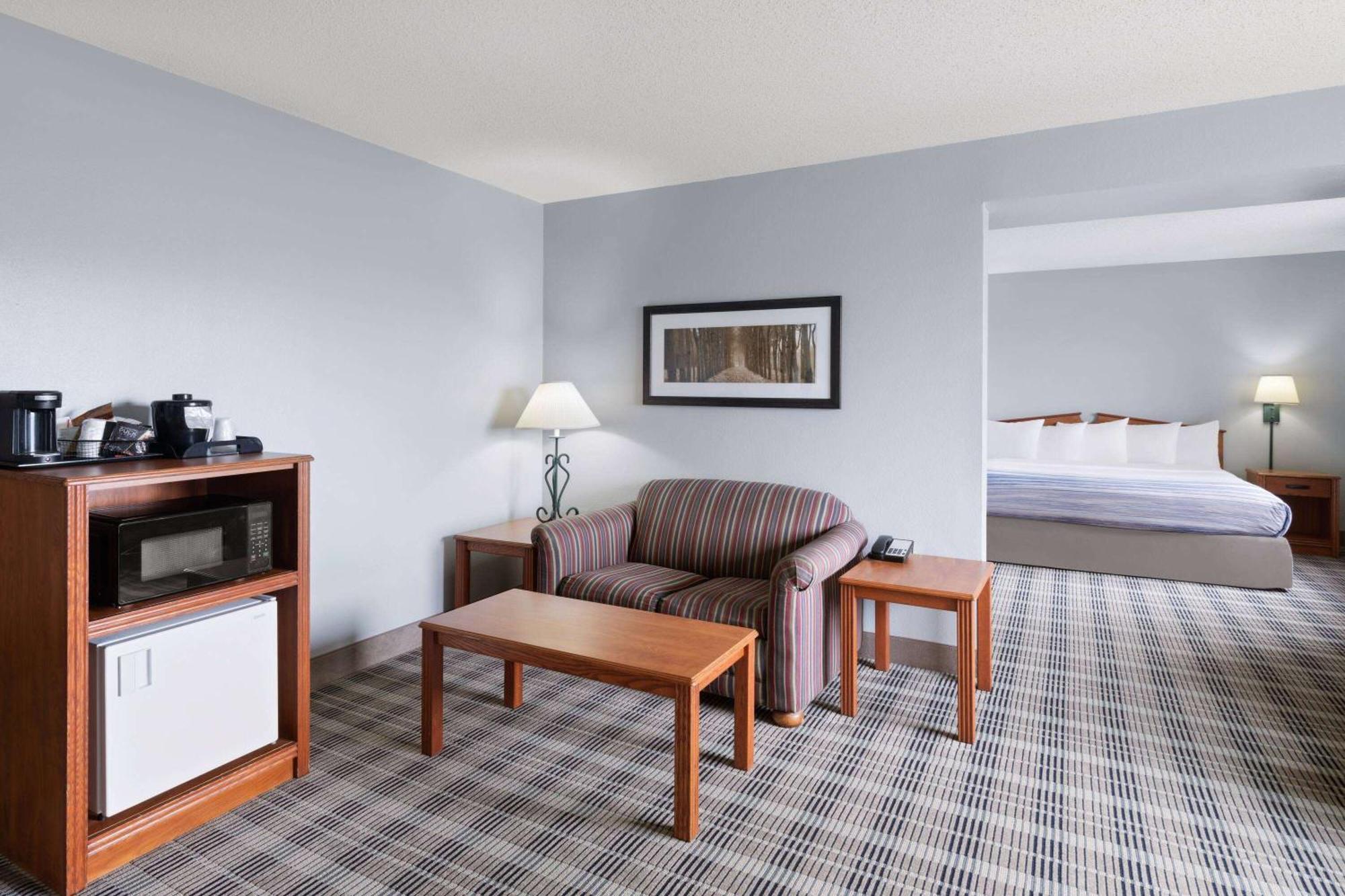 Americinn By Wyndham Stuart Buitenkant foto