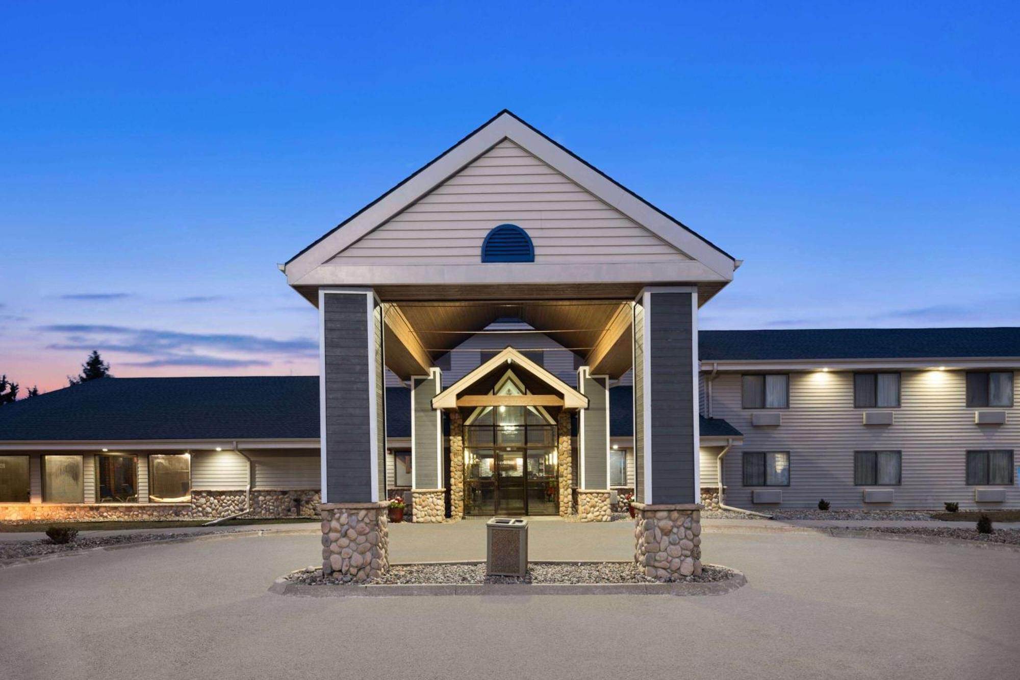 Americinn By Wyndham Stuart Buitenkant foto
